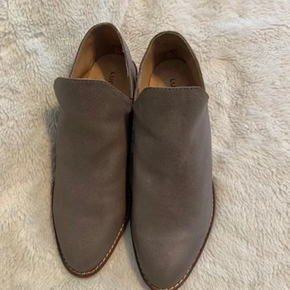 Gray Lucky Brand Booties Sz 7 M - Picture 2 of 11
